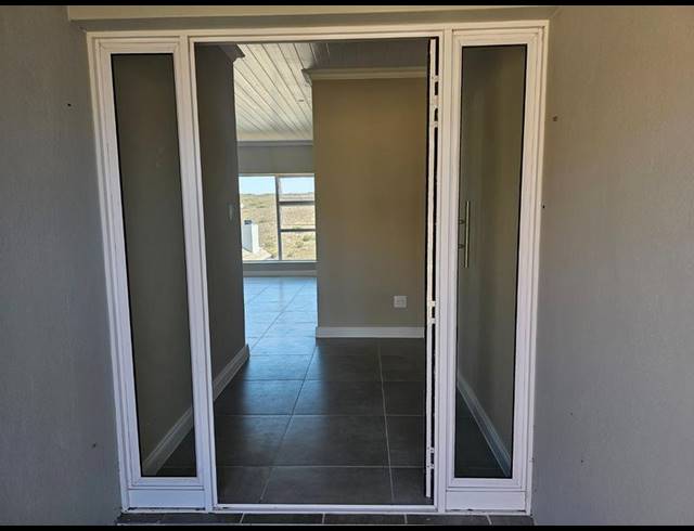 3 BEDROOM HOUSE FOR SALE IN SEEMEEU PARK